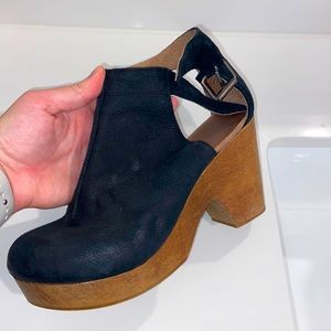 Free people Amber orchard clogs